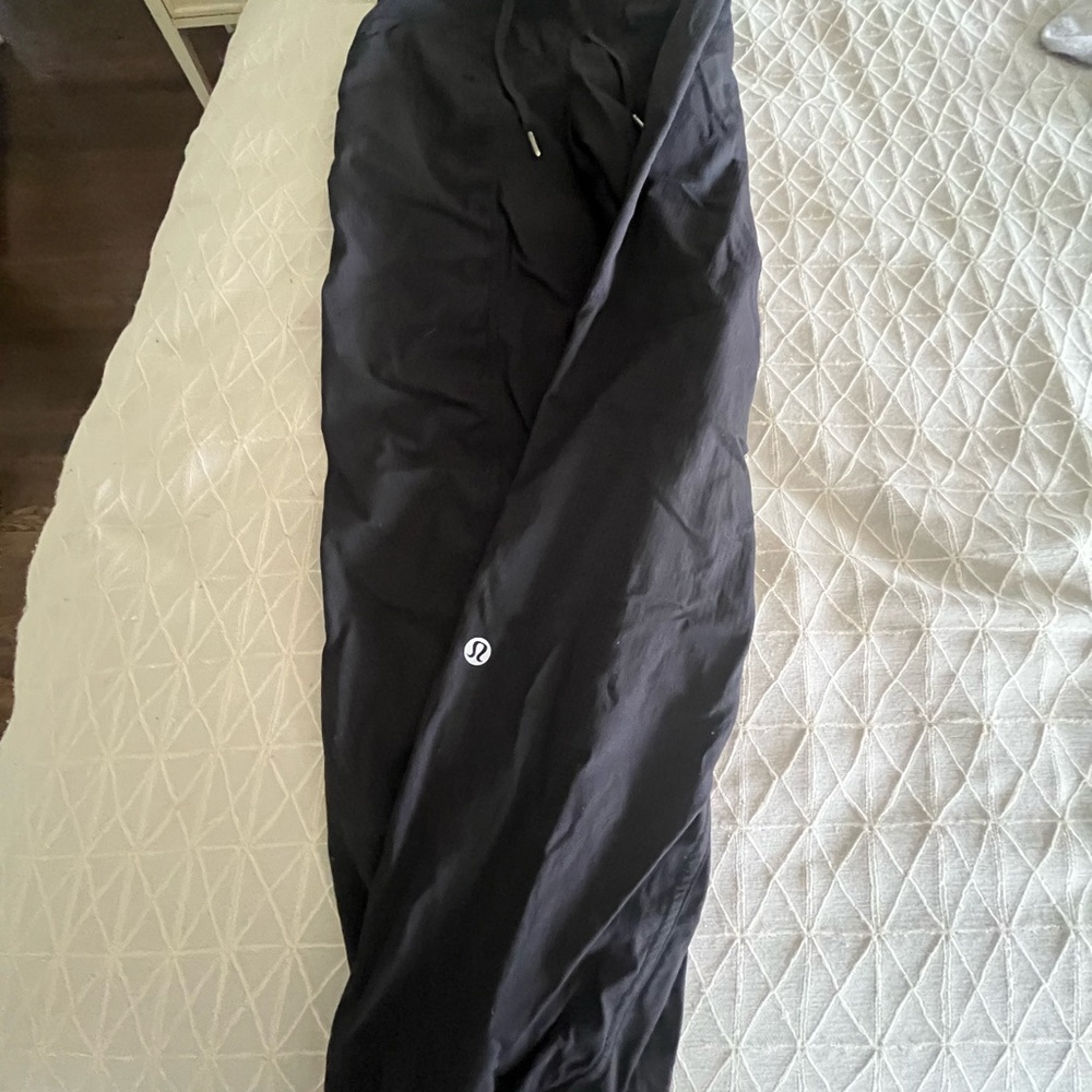 Lululemon dance studio jogger